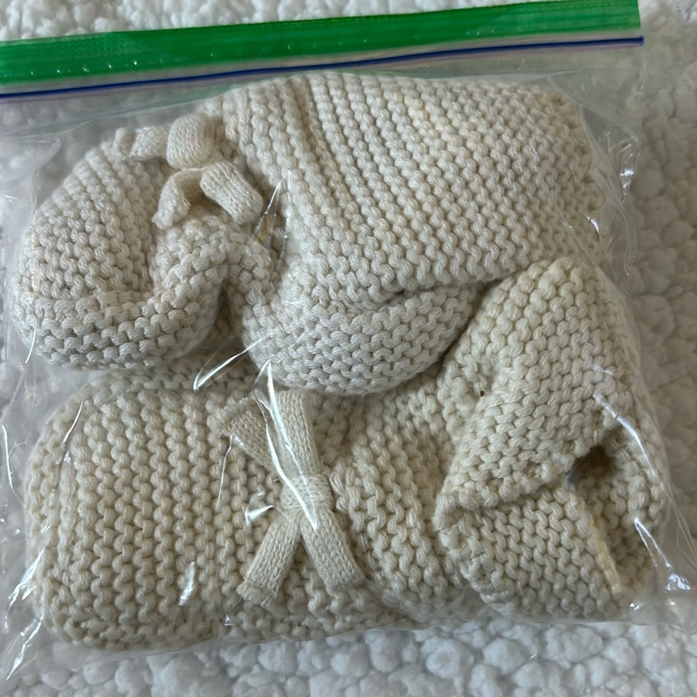 Knit baby booties
